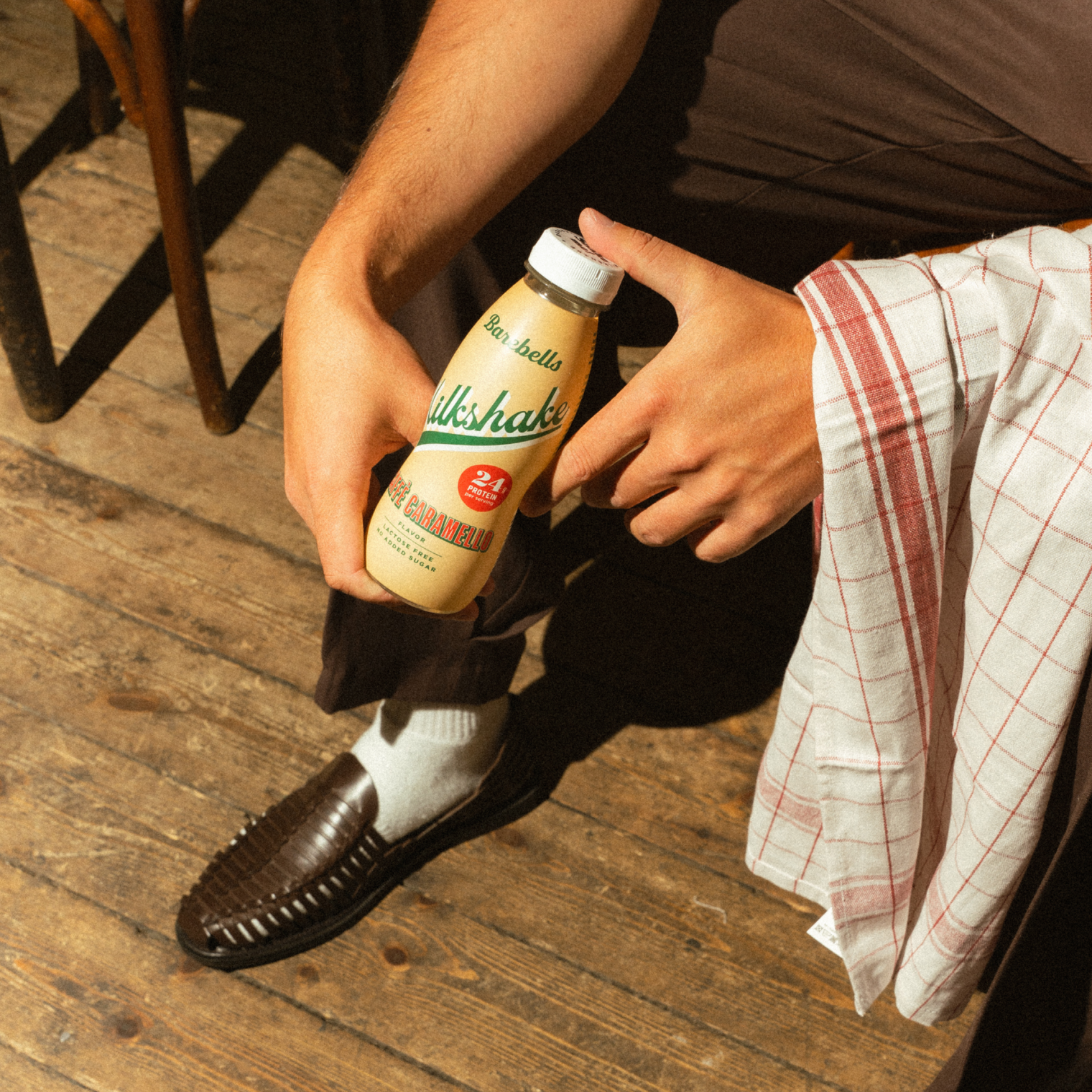 Barebells Caffé Caramello Lifestyle 2